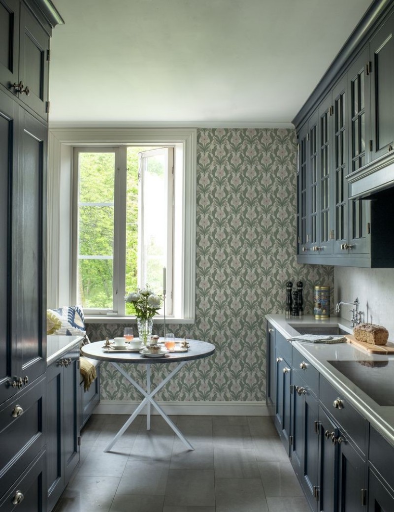 Picture of Meadow Saxifrage Yellow - 1034901-01